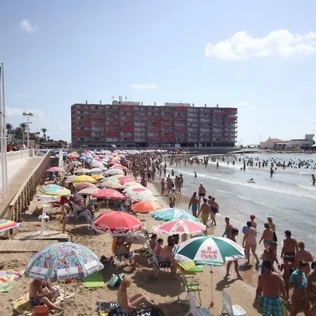 Apartments Torrevieja شقة